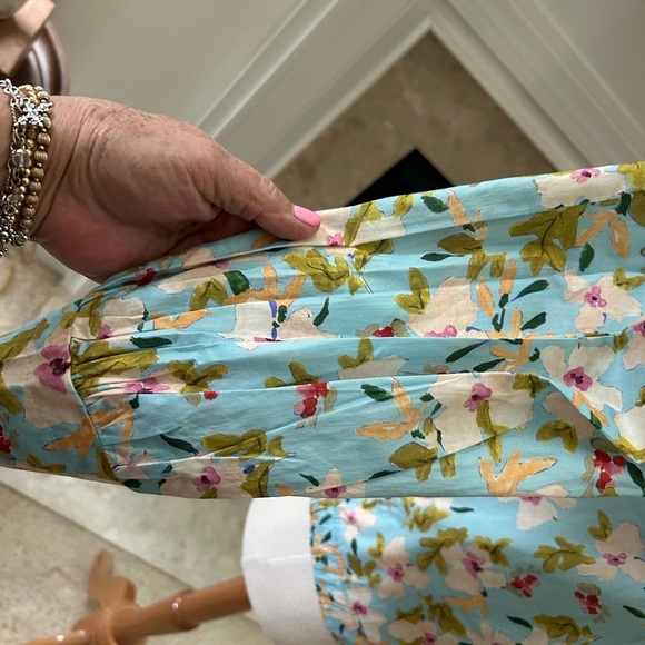 FATE/Anthropologie Floral V-Neck Blouse - Picture 4 of 8